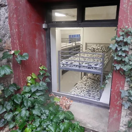 Plaza Catedral hostel-3
